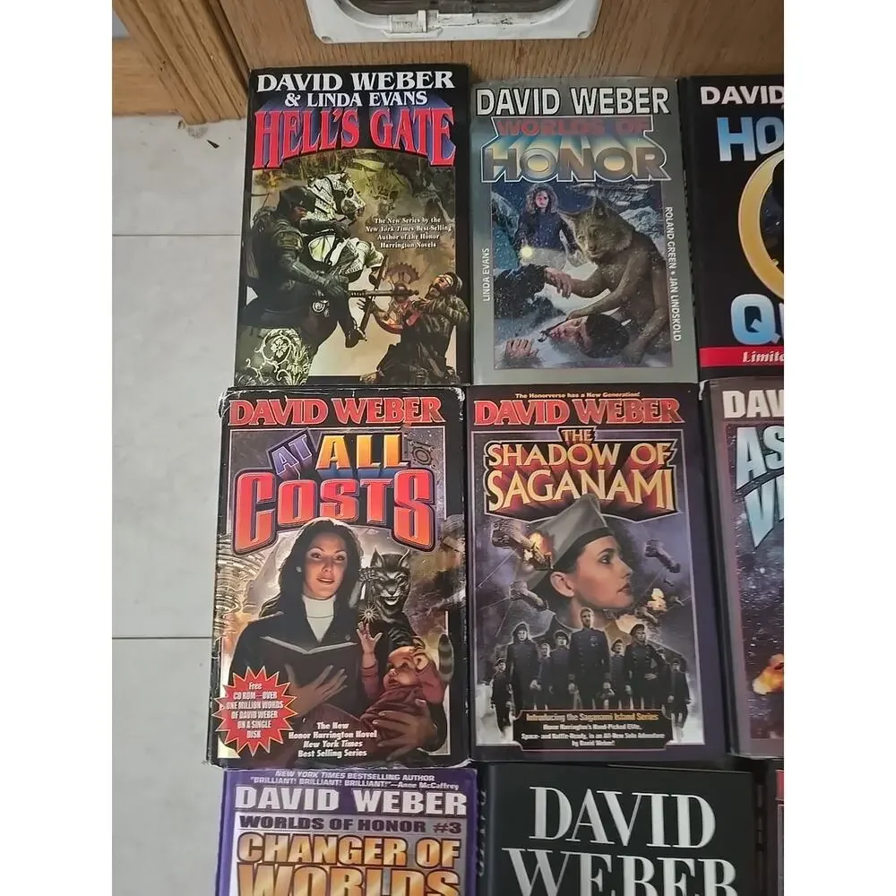Lot of 17 Changer of Worlds David Weber War Military Paperback‎ Hardcover Books